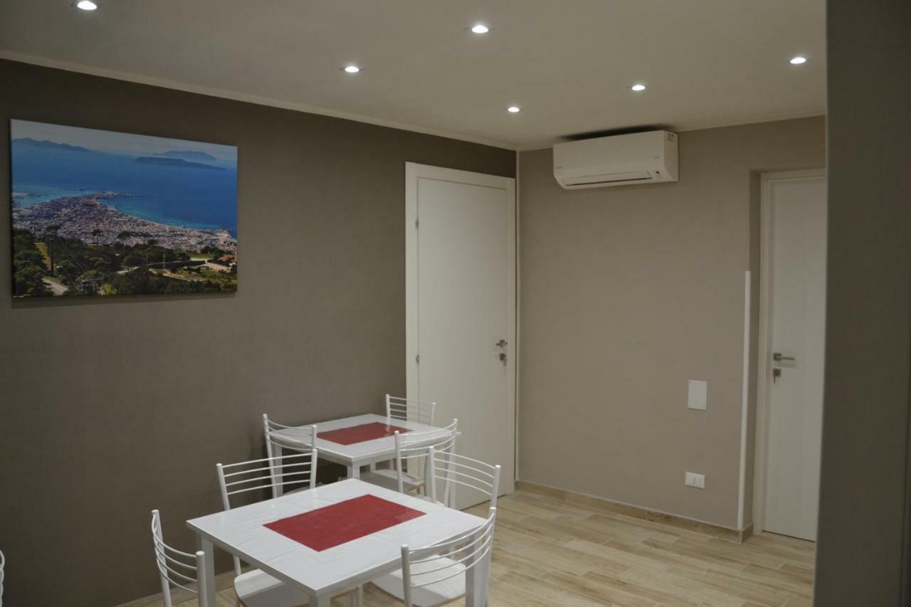 B&B Stella Maris Trapani Centro מראה חיצוני תמונה