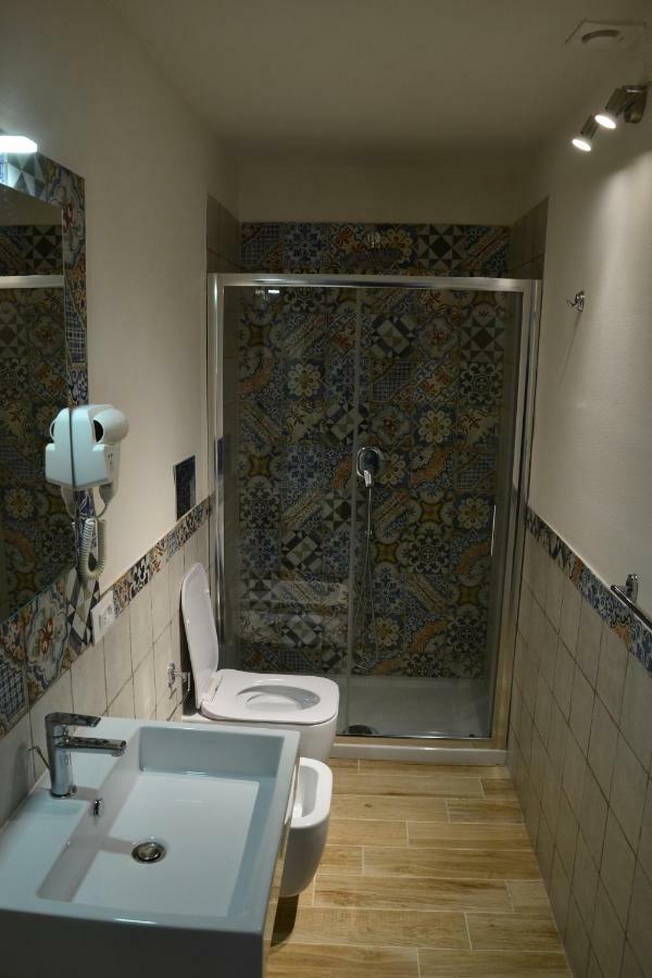 B&B Stella Maris Trapani Centro מראה חיצוני תמונה