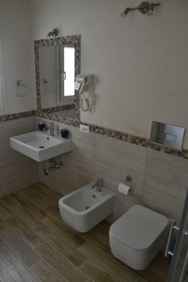 B&B Stella Maris Trapani Centro מראה חיצוני תמונה