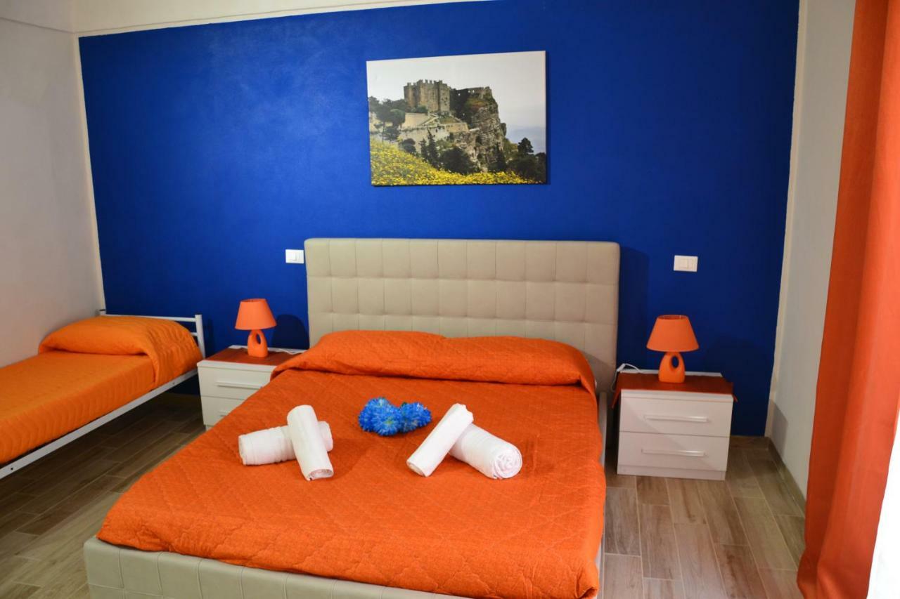 B&B Stella Maris Trapani Centro מראה חיצוני תמונה