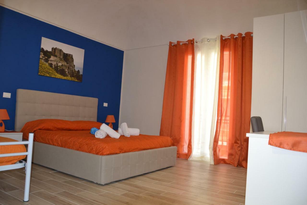 B&B Stella Maris Trapani Centro מראה חיצוני תמונה