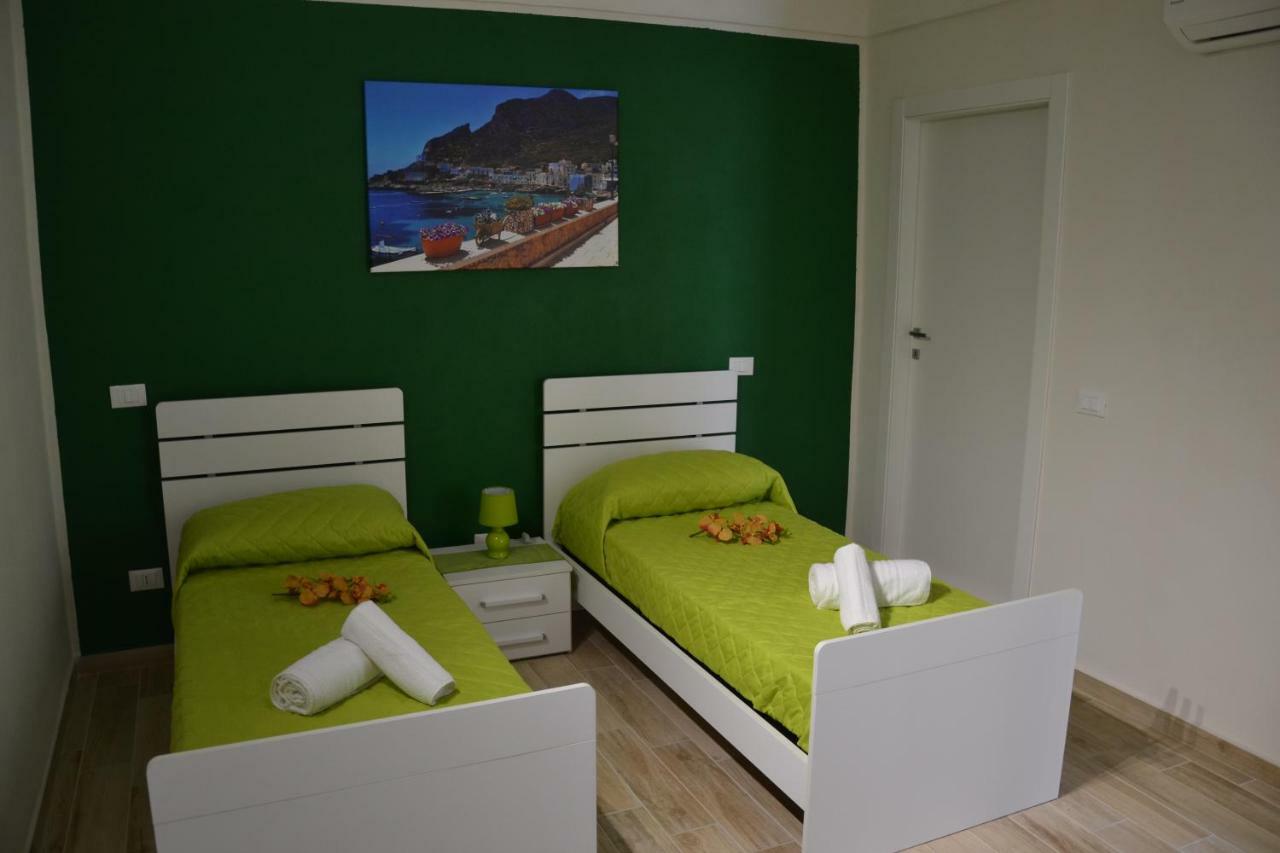 B&B Stella Maris Trapani Centro מראה חיצוני תמונה