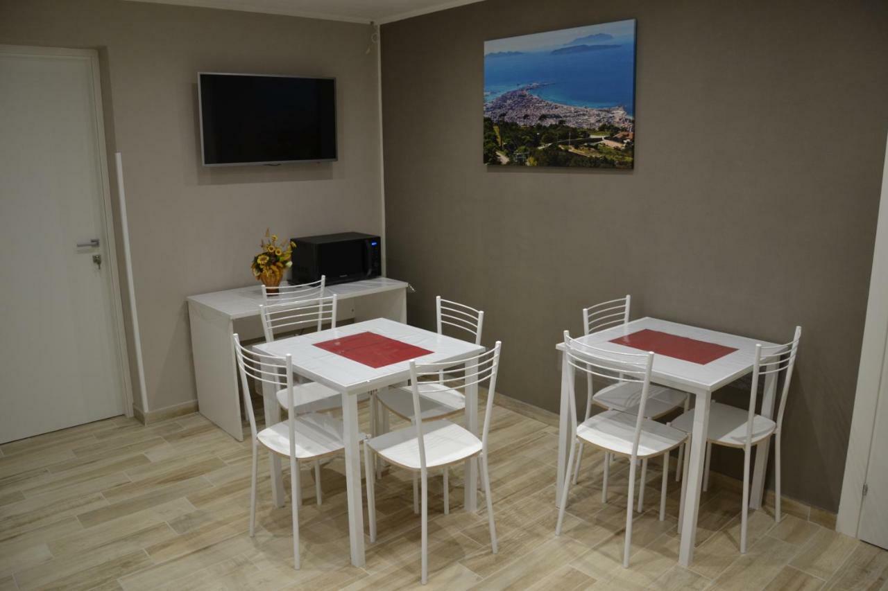 B&B Stella Maris Trapani Centro מראה חיצוני תמונה
