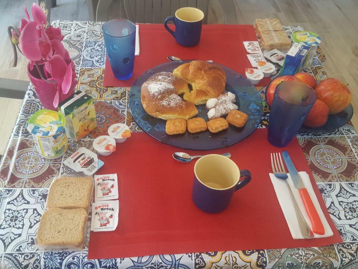B&B Stella Maris Trapani Centro מראה חיצוני תמונה
